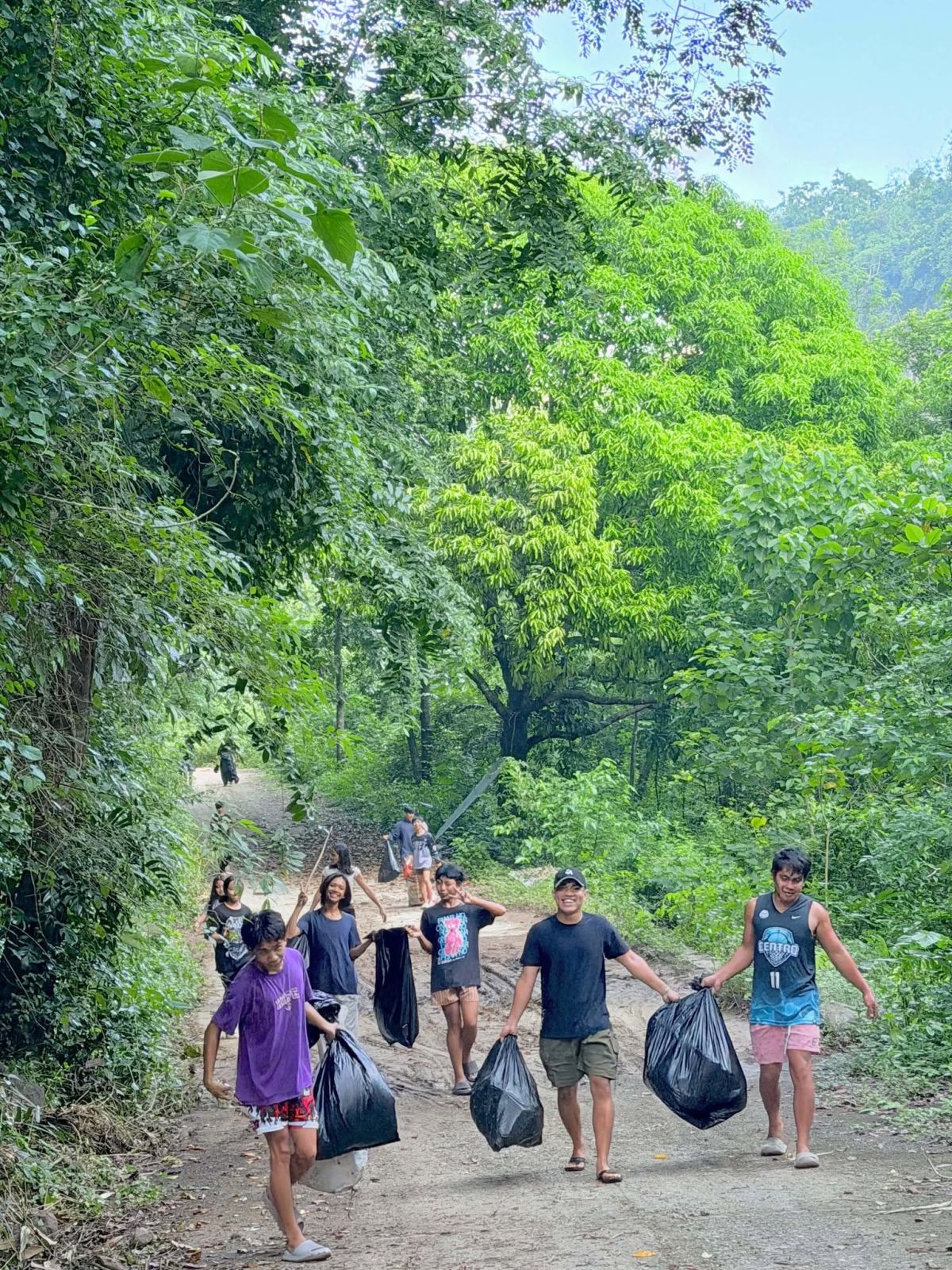 Clean-Up Drive at DAWARA FALLS - Image 3